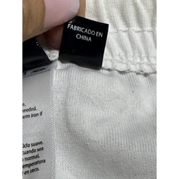 Disney Minnie Mouse Skirt Womens Medium White Bow Embossed‎ Lounge Pajama Shorts - Picture 7 of 10